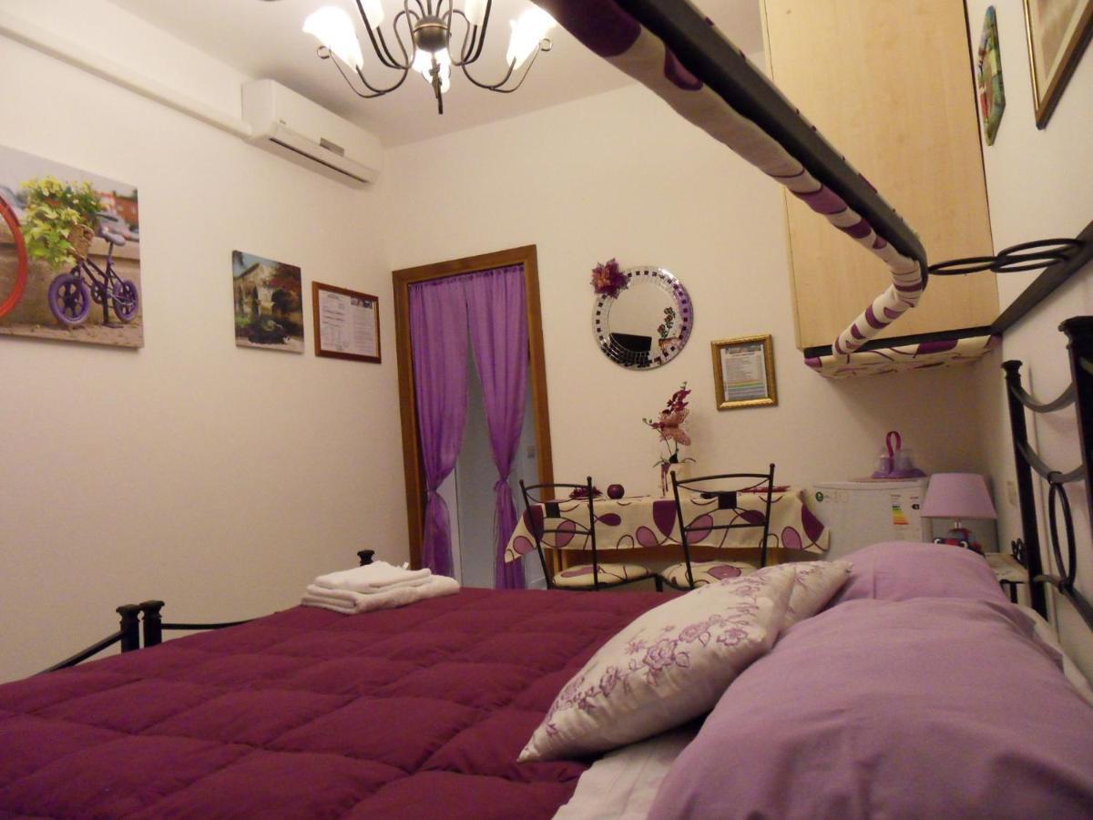 Di Mare E Di Sale Bed & Breakfast Anzio Exterior photo