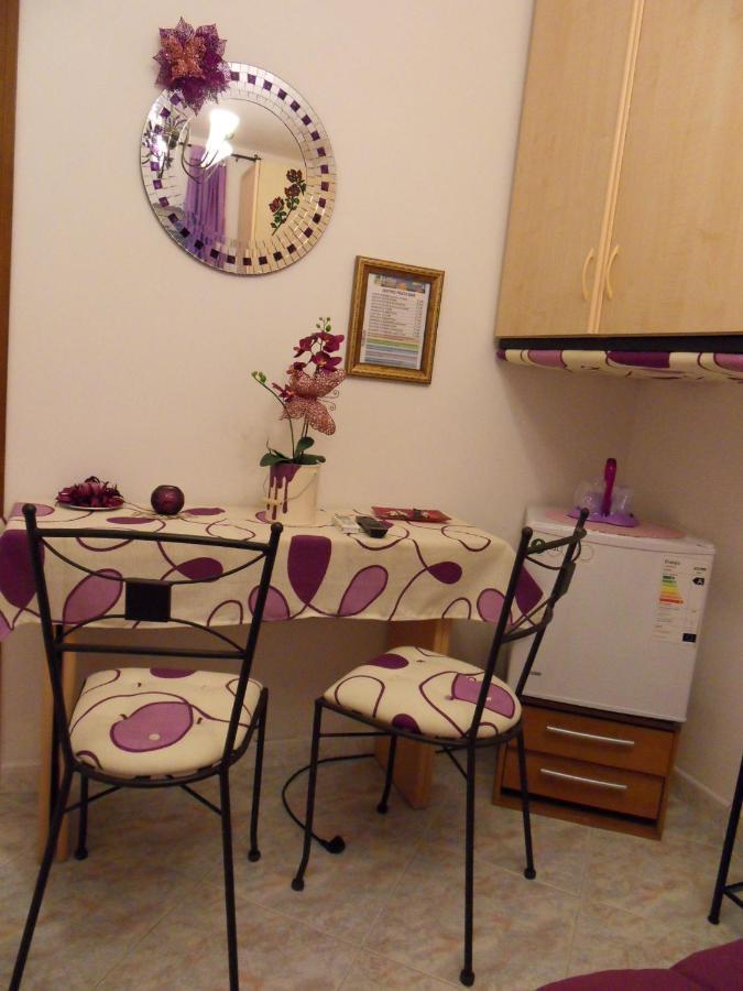 Di Mare E Di Sale Bed & Breakfast Anzio Exterior photo