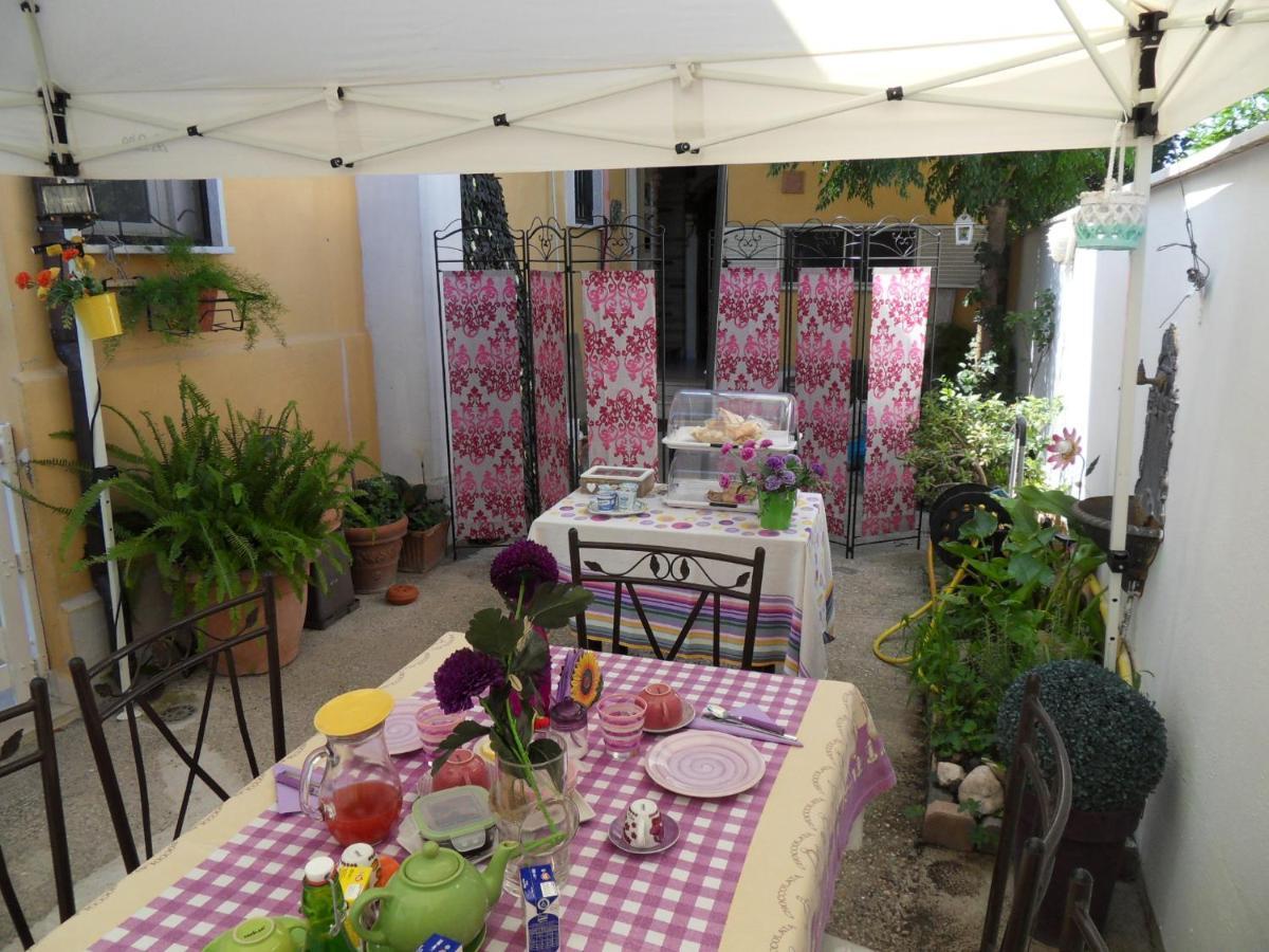 Di Mare E Di Sale Bed & Breakfast Anzio Exterior photo