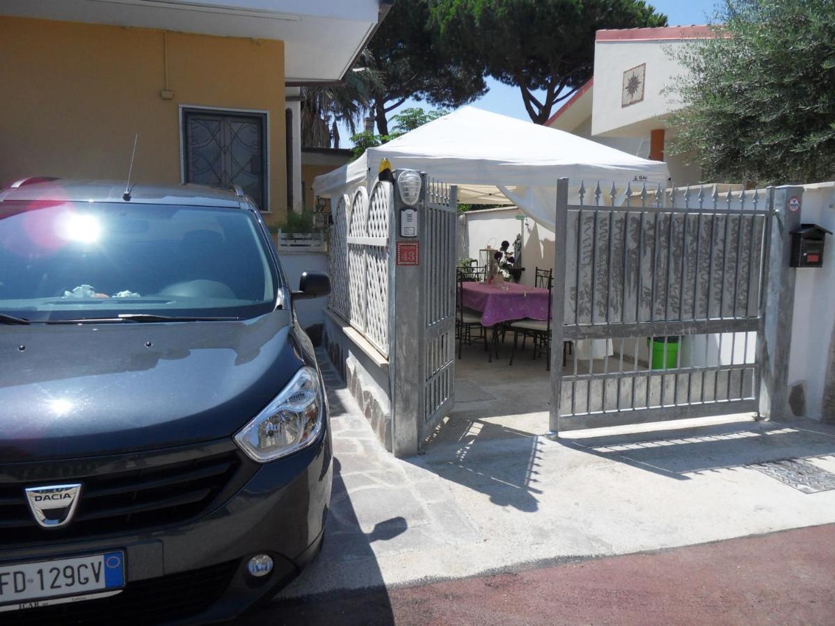 Di Mare E Di Sale Bed & Breakfast Anzio Exterior photo